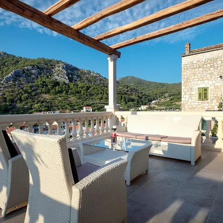 Villa Magical Hvar 5 Bedrooms Aurelia Beautiful Views & Outdoor Hvar Town