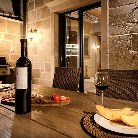 Magical Hvar 5 Bedrooms Aurelia Beautiful Views & Outdoor Jacuzzi * Hvar Town